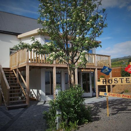 Husavik Hostel Экстерьер фото