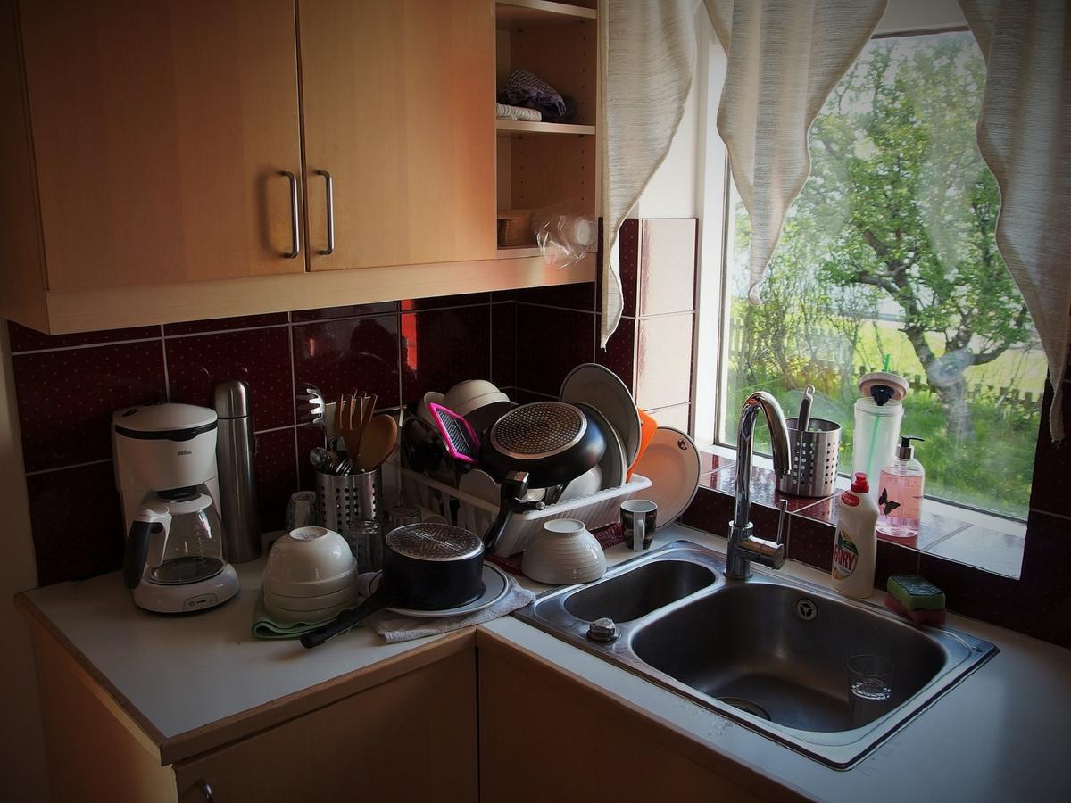 Husavik Hostel Экстерьер фото