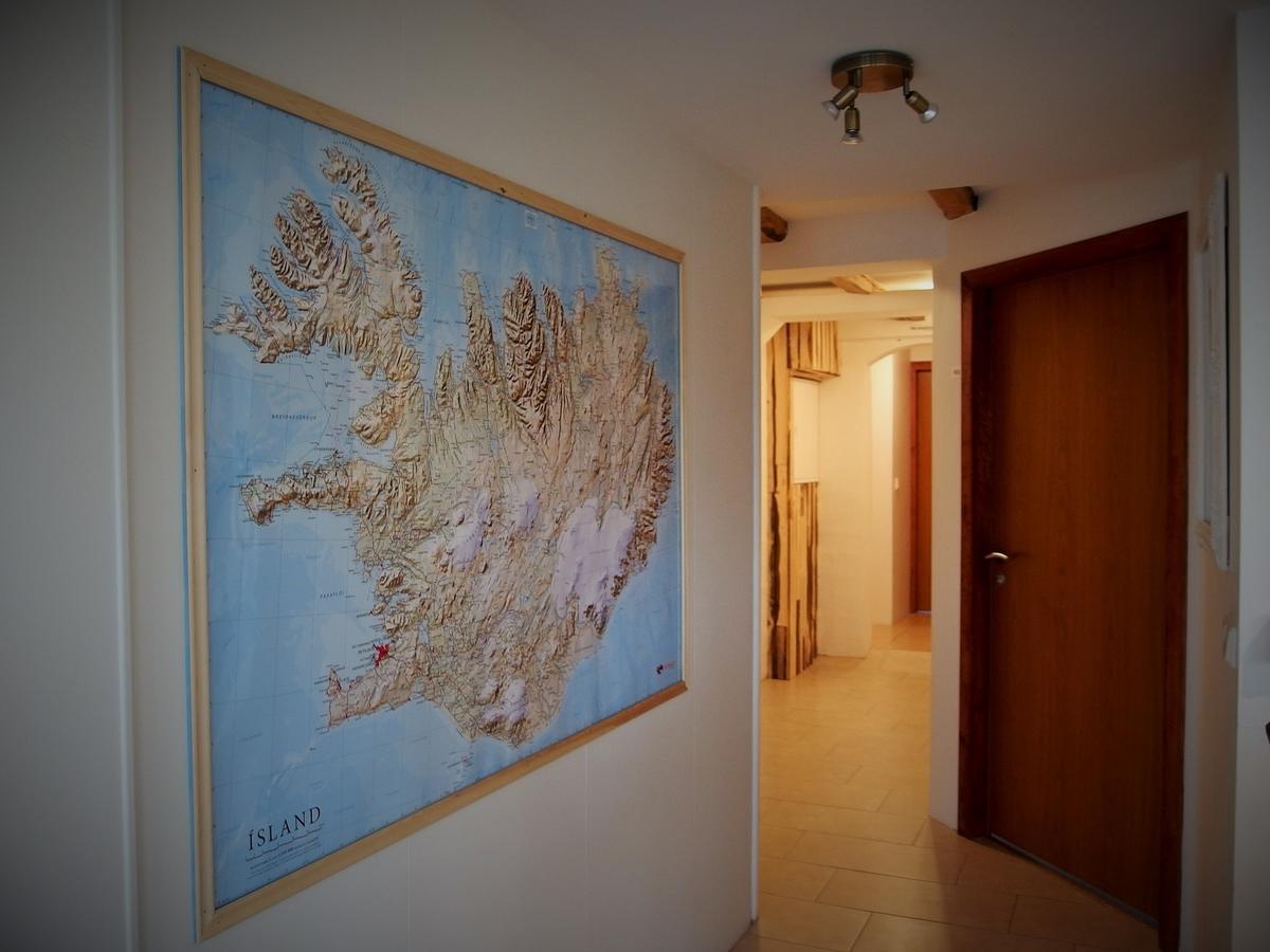 Husavik Hostel Экстерьер фото