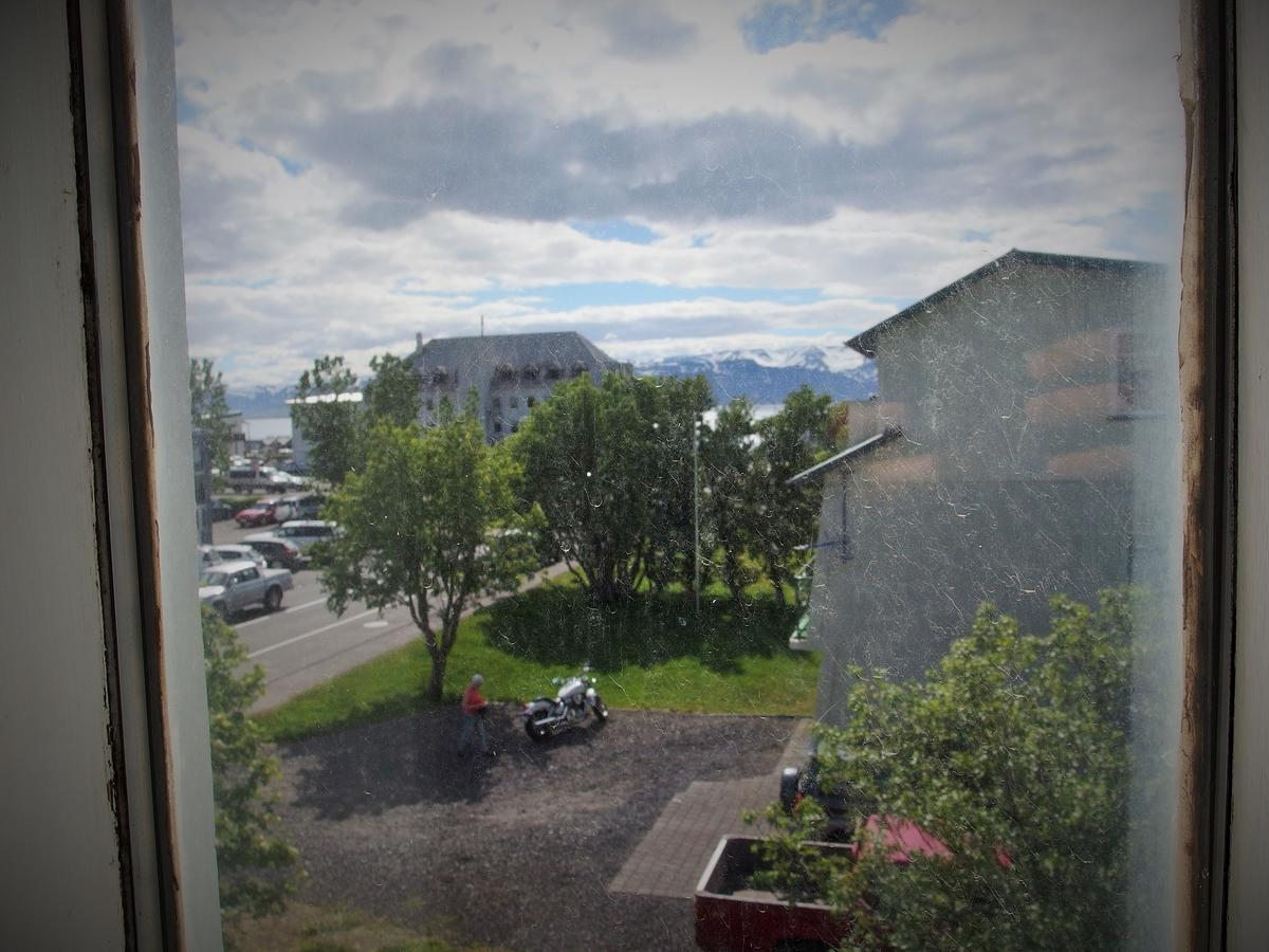 Husavik Hostel Экстерьер фото