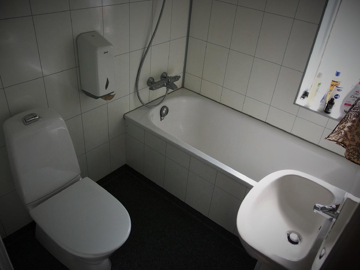 Husavik Hostel Экстерьер фото