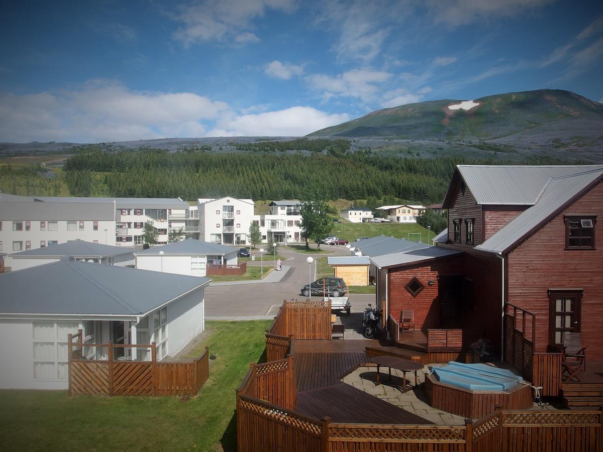 Husavik Hostel Экстерьер фото