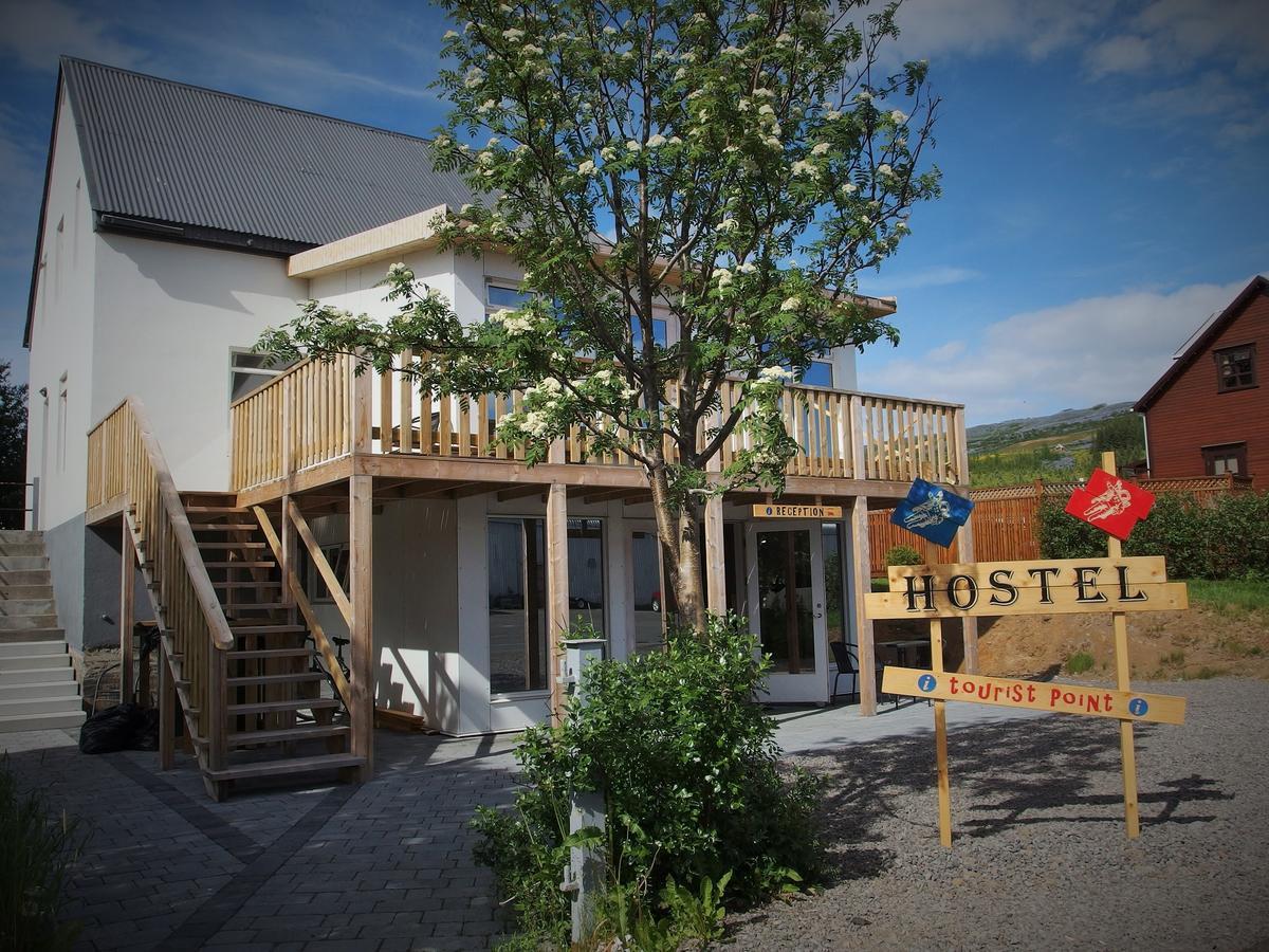 Husavik Hostel Экстерьер фото